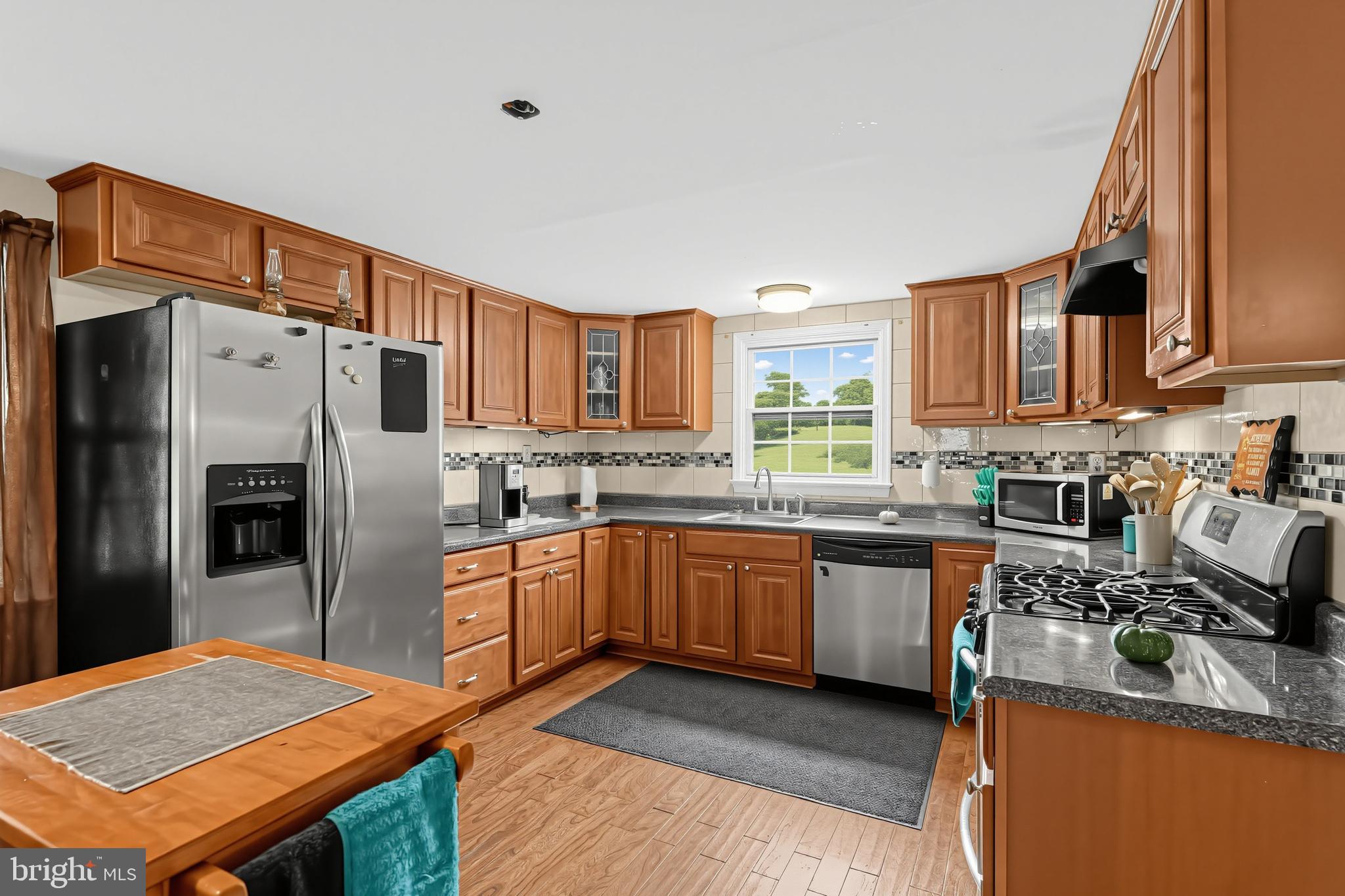 17110 Longdraft Road Gaithersburg, MD 20878 - Photo 2 of 50 Gallery Image 2