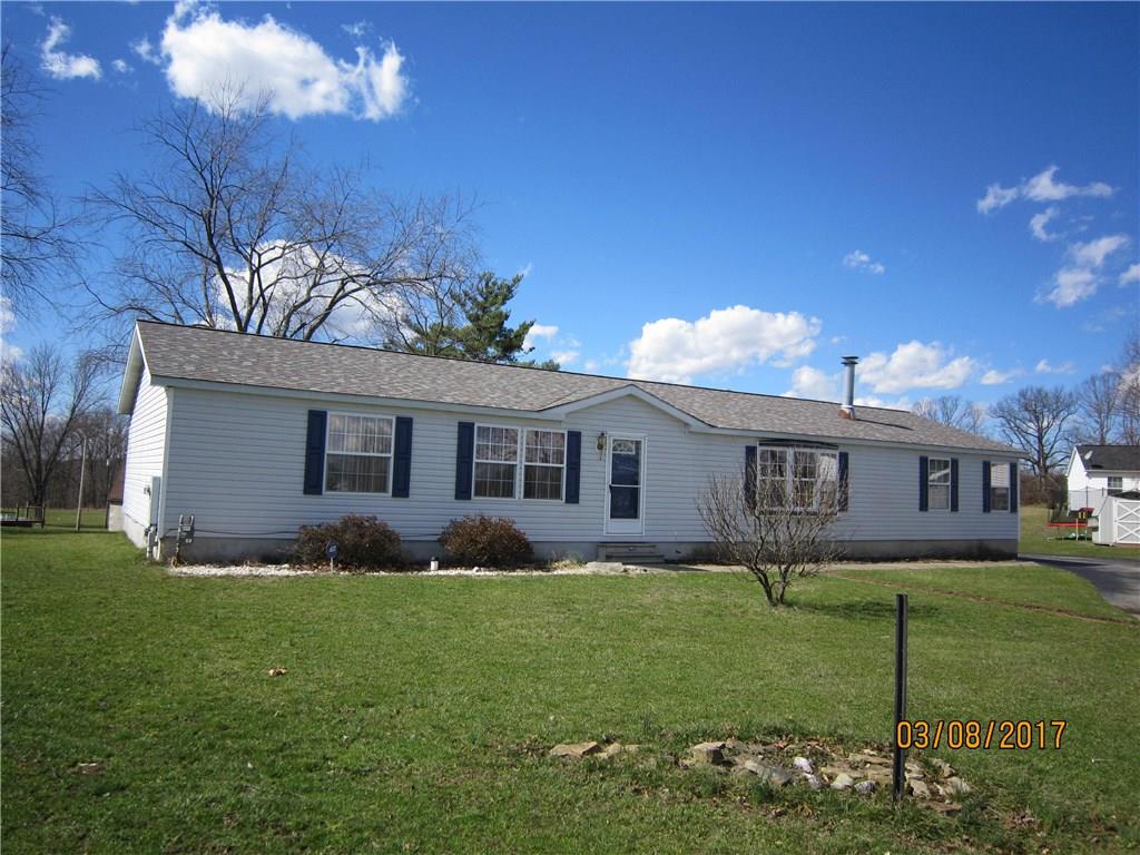 113 Braddock Road Smithfield, PA 15478 - Photo 2 of 24 OVER 2200 SQ. FT.