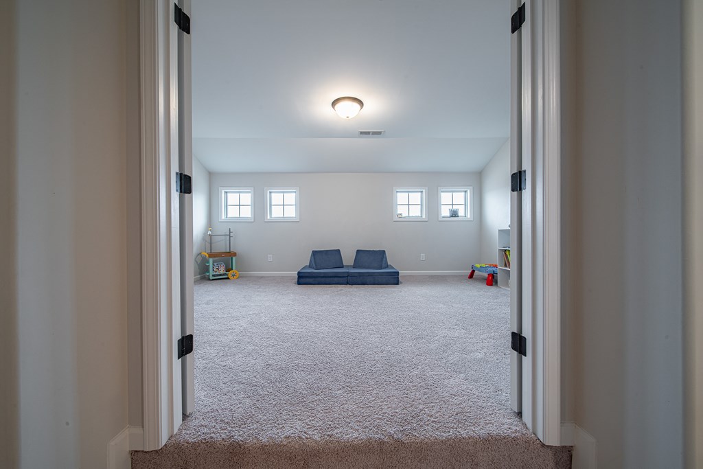 8066 Hayfields Road Columbus, GA 31904 - Photo 31 of 49 Large bonus room!