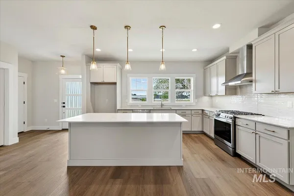 $578,000 | 142 North Edgewood Lane, Eagle, ID 83616