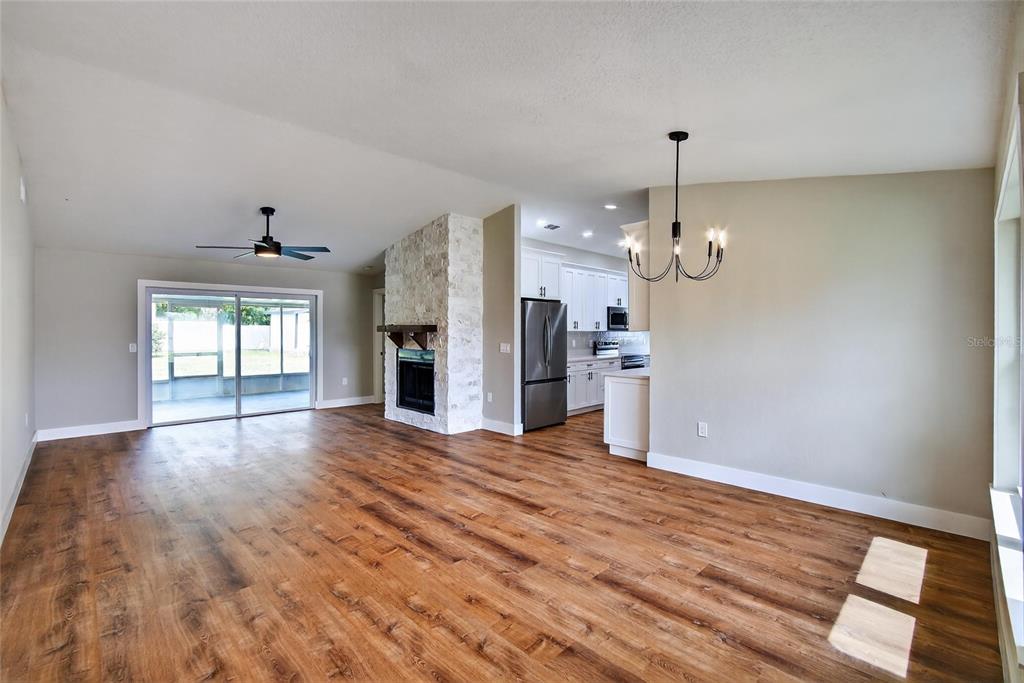 747 Stillview Circle Brandon, FL 33510 - Photo 10 of 91