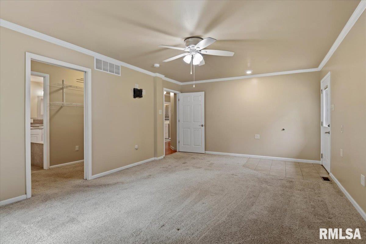 2390 Mound Road Jacksonville, IL 62650 - Photo 32 of 77 Gallery Image 32