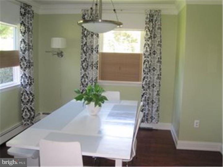 796 Temple Road Pottstown, PA 19465 - Photo 8 of 24 Dining Room