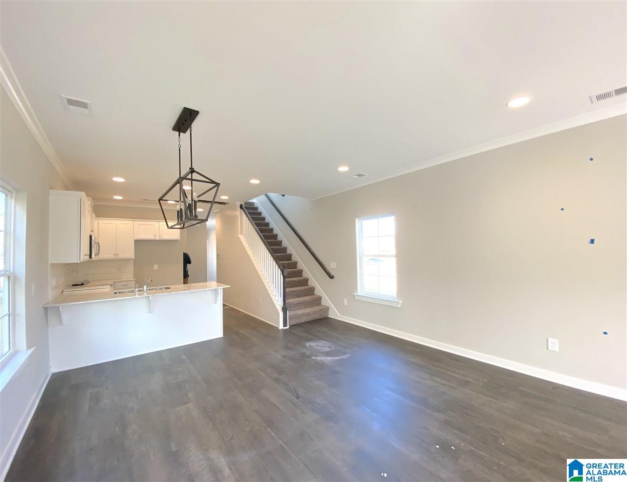 196 Creek Run Way Calera, AL 35040 - Photo 6 of 19