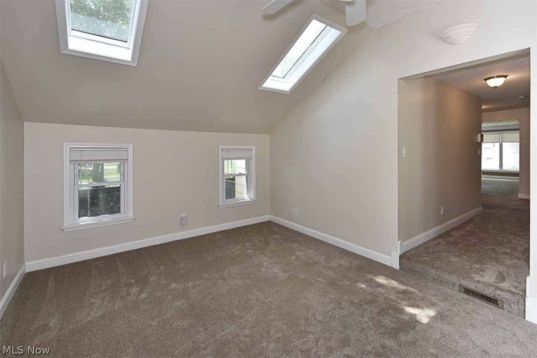1651 Lyndhurst Road Lyndhurst, OH 44124 - Photo 24 of 34
