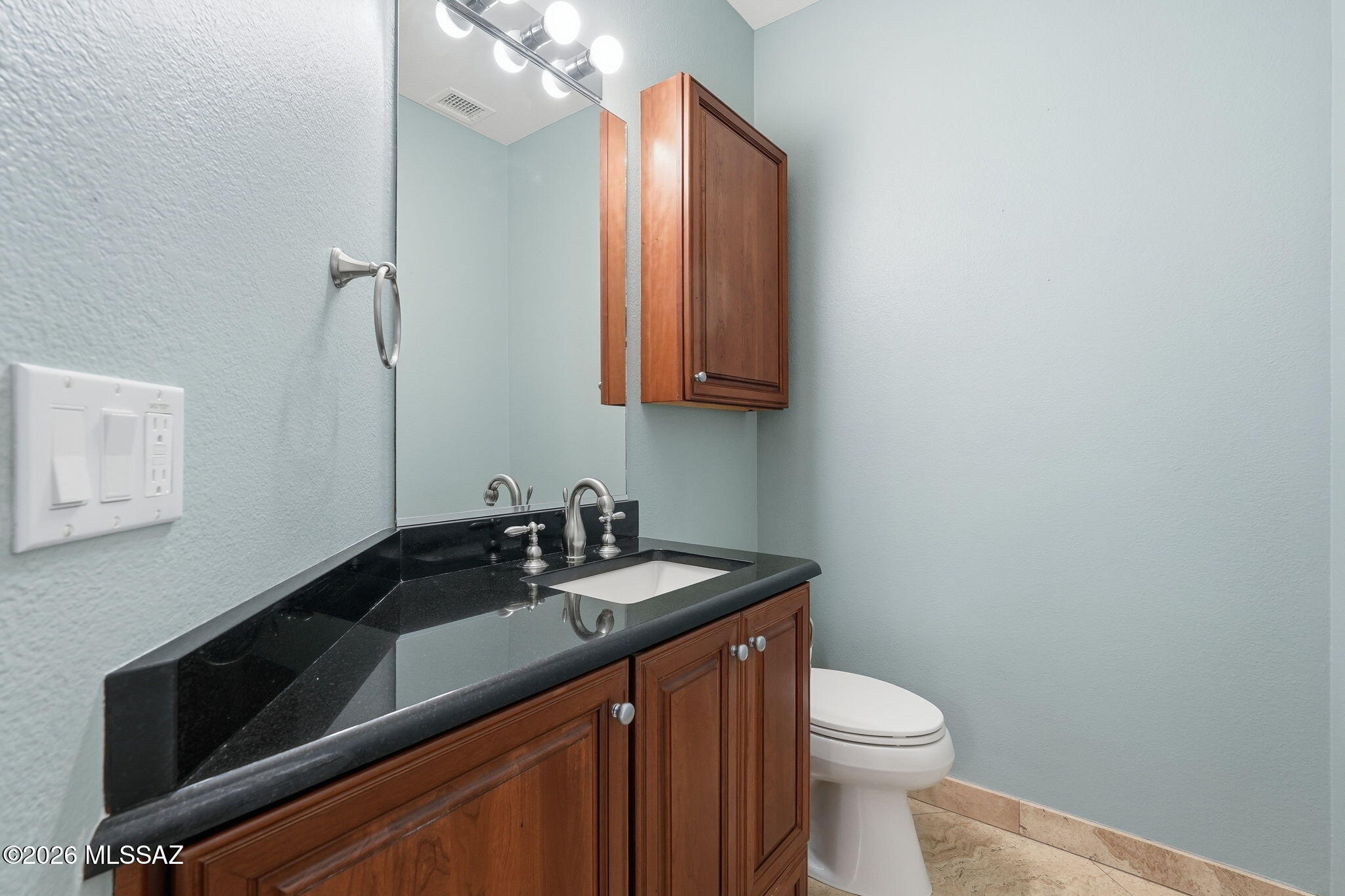 38200 South Stone Ridge Court Tucson, AZ 85739 - Photo 27 of 51 Powder Room
