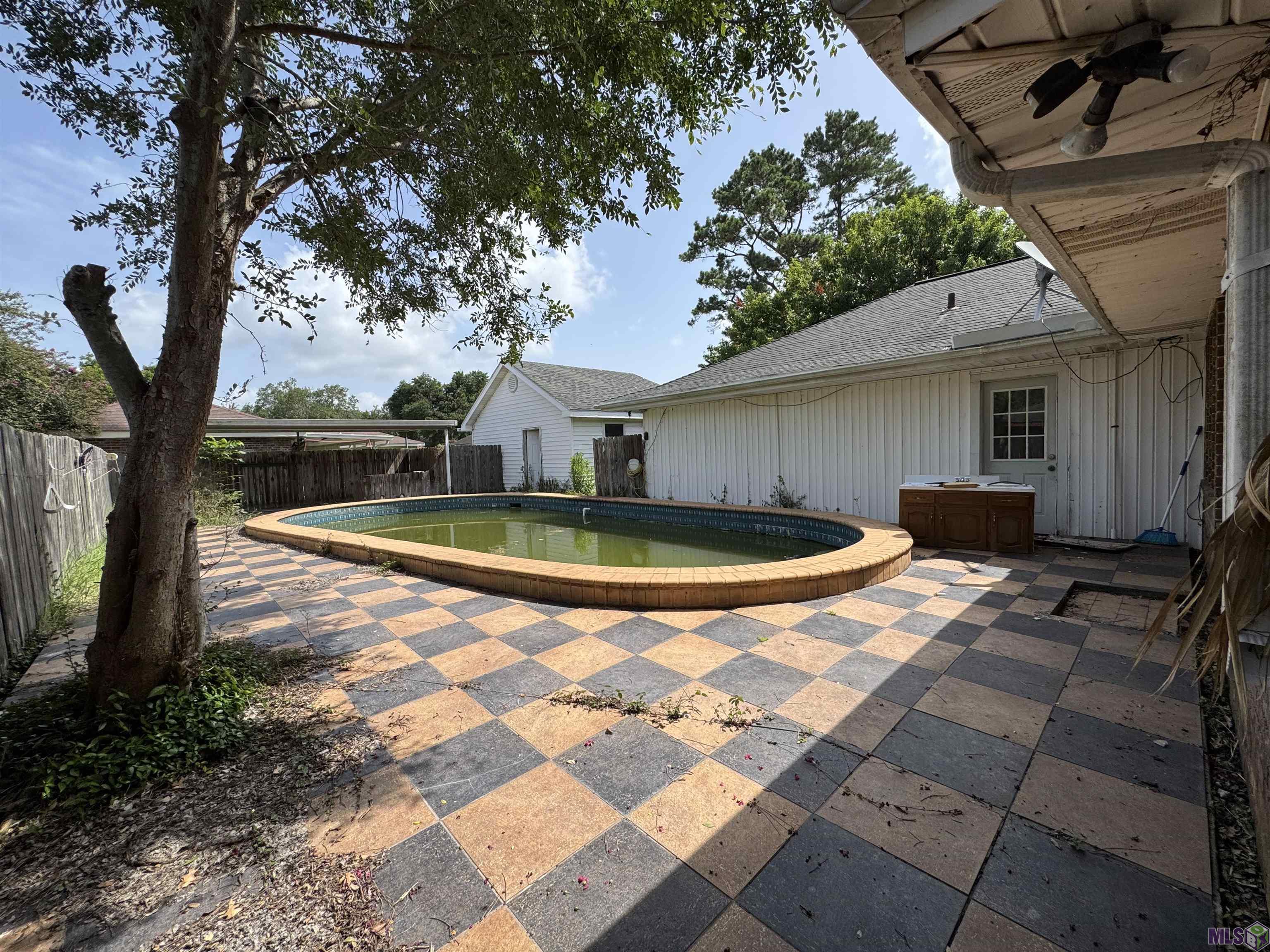 305 Snead Street Berwick, LA 70342 - Photo 12 of 13