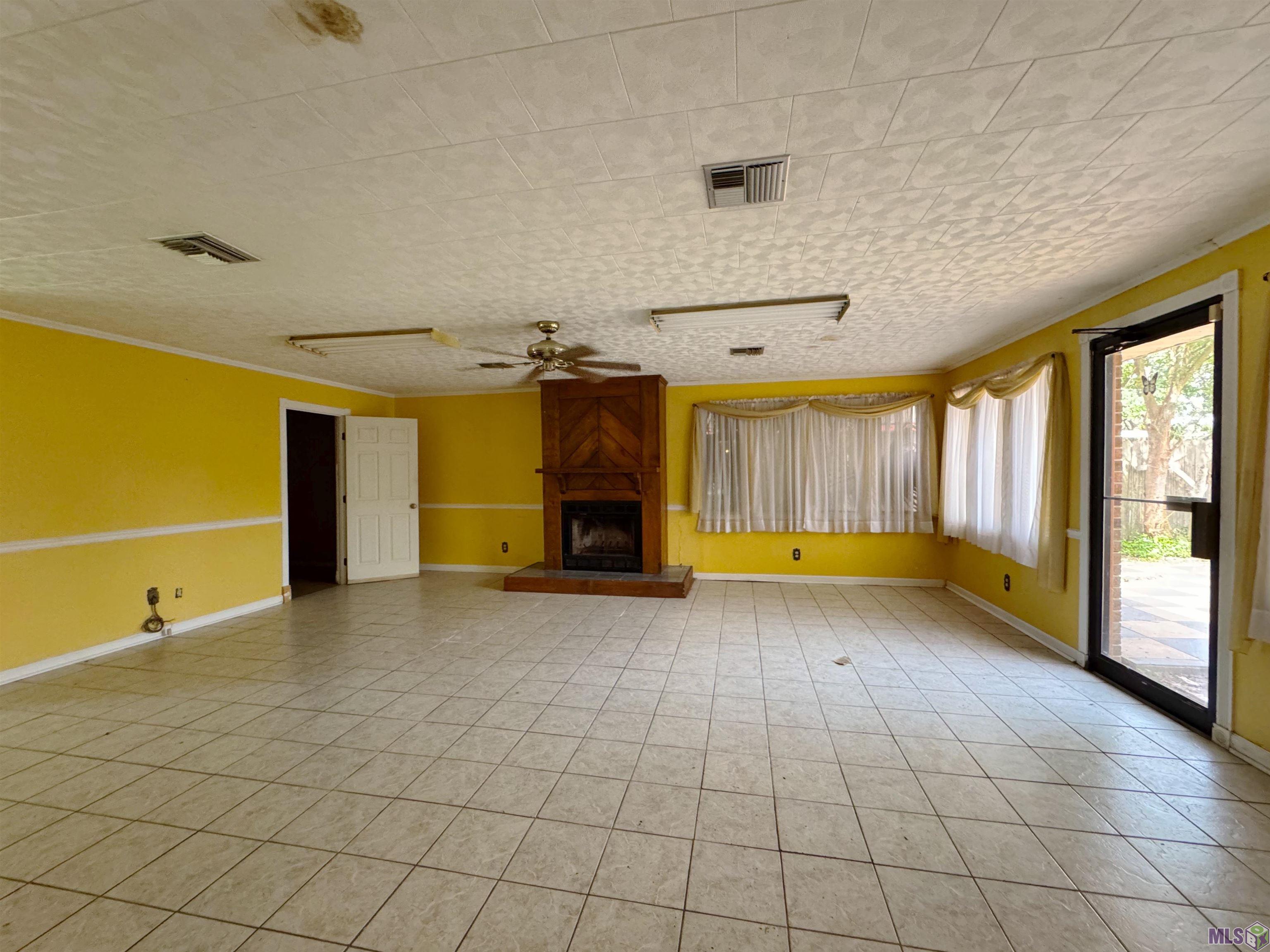 305 Snead Street Berwick, LA 70342 - Photo 7 of 13