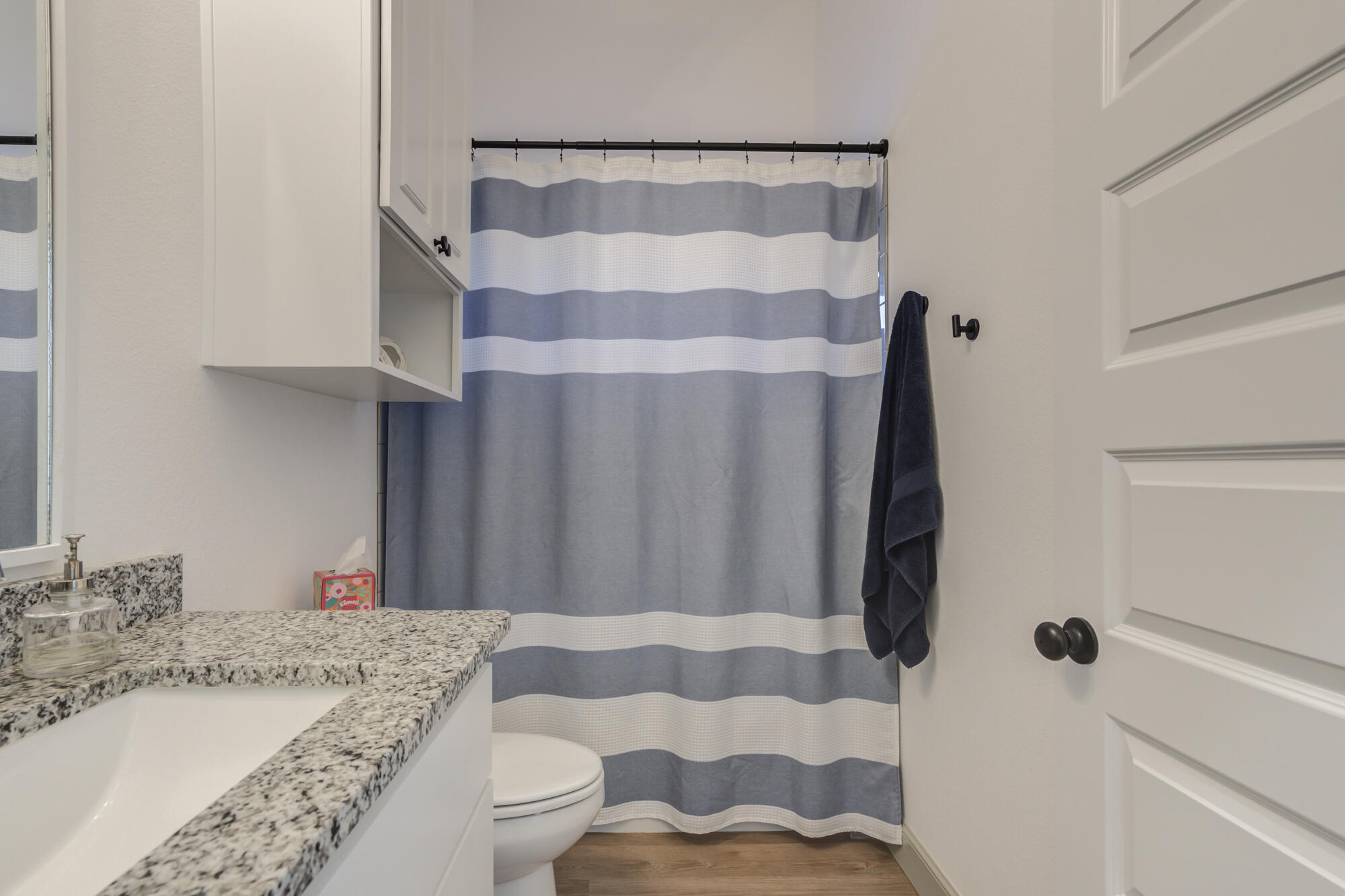 4018 137th Street Lubbock, TX 79423 - Photo 38 of 50 4018-137th-St_Lubbock-TX_34_Bathroom-3