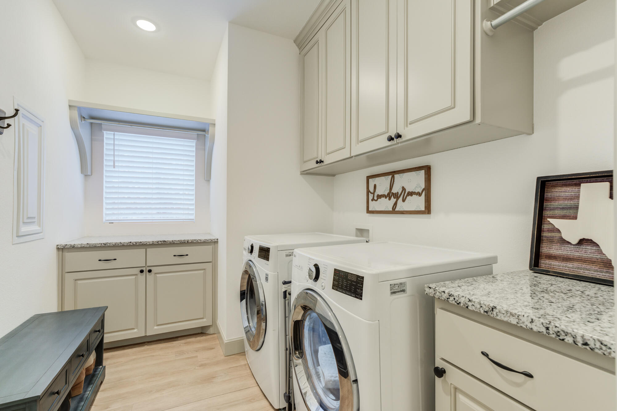 4018 137th Street Lubbock, TX 79423 - Photo 44 of 50 4018-137th-St_Lubbock-TX_48_Laundry-Room