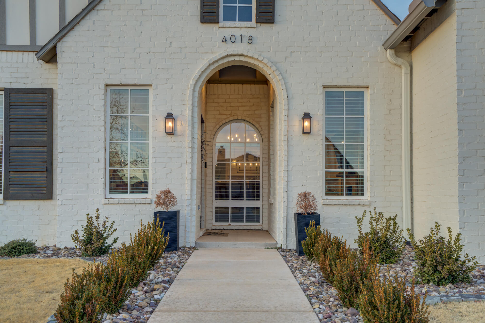 4018 137th Street Lubbock, TX 79423 - Photo 9 of 50 4018-137th-St_Lubbock-TX_10_Front-Exteri