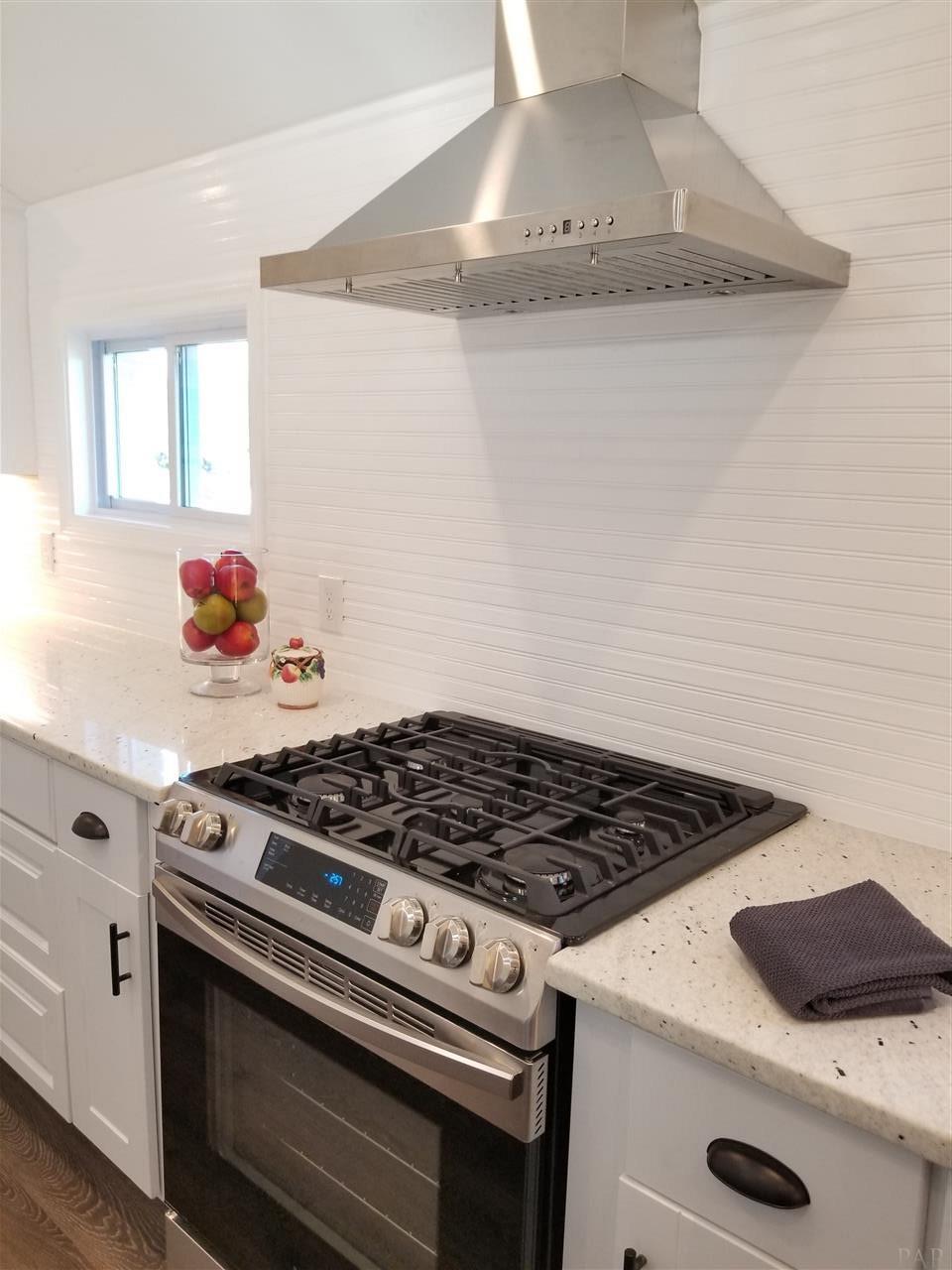 329 Gamarra Road Pensacola, FL 32503 - Photo 18 of 50 Gallery Image 18