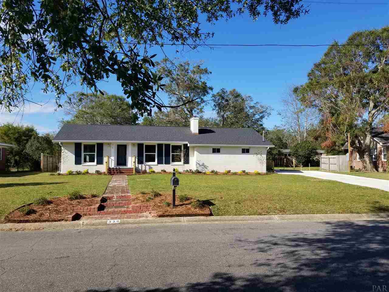 329 Gamarra Road Pensacola, FL 32503 - Photo 2 of 50 Gallery Image 2