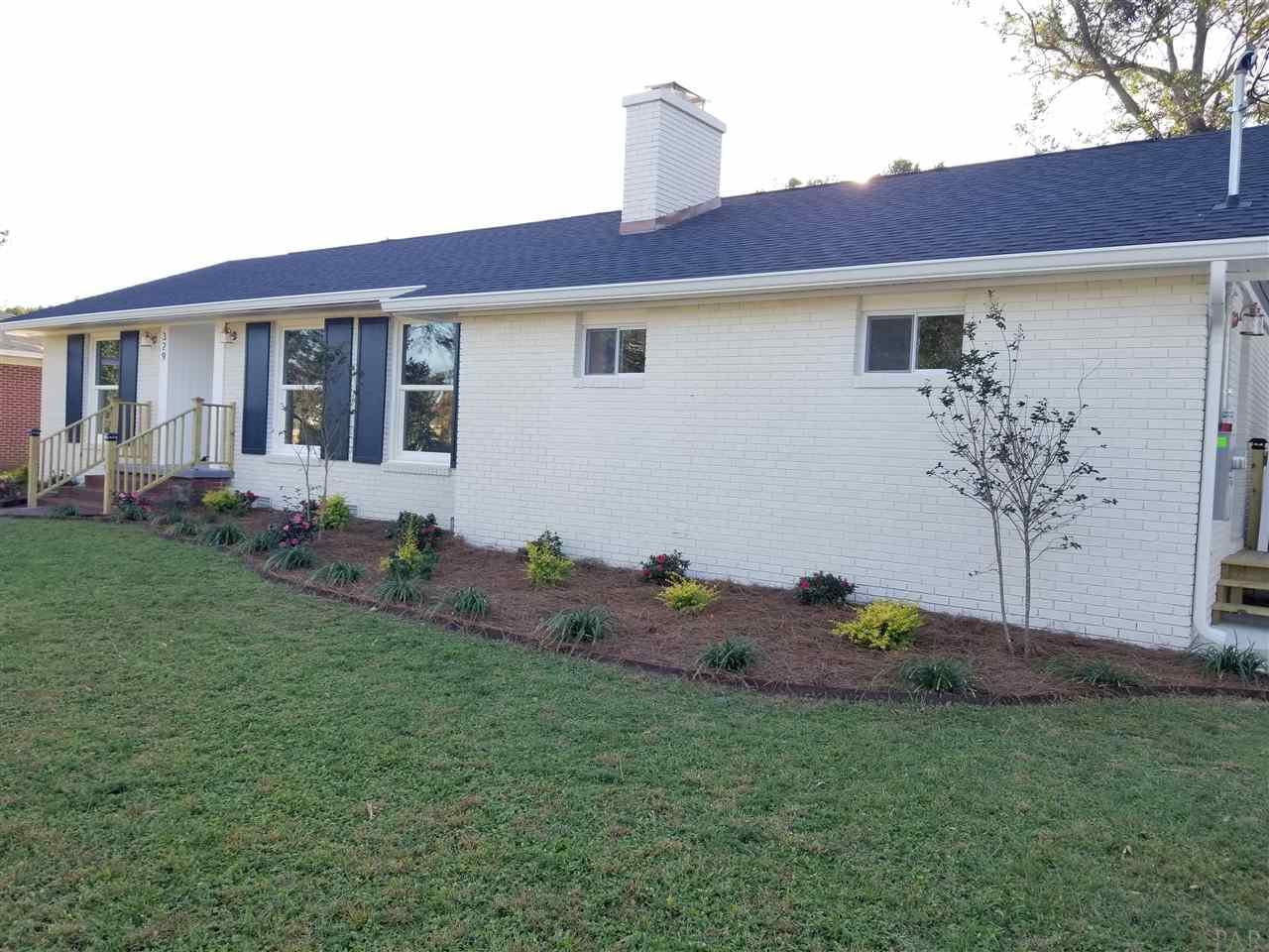 329 Gamarra Road Pensacola, FL 32503 - Photo 5 of 50 Gallery Image 5