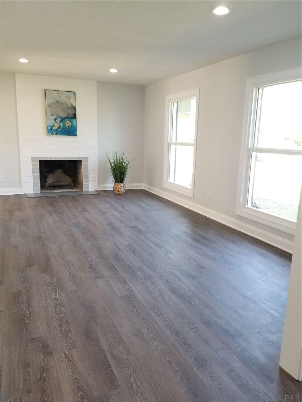 329 Gamarra Road Pensacola, FL 32503 - Photo 10 of 50 Gallery Image 10
