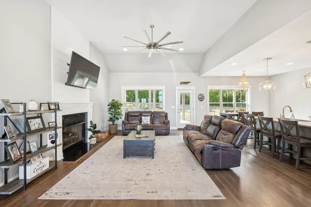 $560,000 | 151 Enoch Way, Gallatin, TN 37066