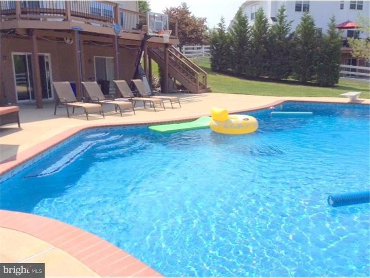 16 Kulp Road East Chalfont, PA 18914 - Photo 22 of 24 Pool