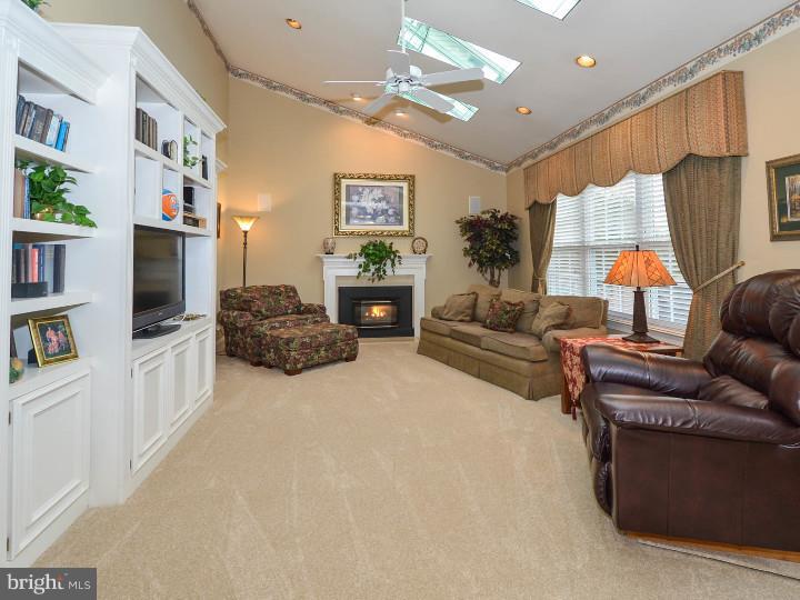 16 Kulp Road East Chalfont, PA 18914 - Photo 7 of 24 Family Room