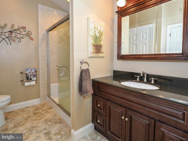16 Kulp Road East Chalfont, PA 18914 - Photo 10 of 24 Master Bathroom