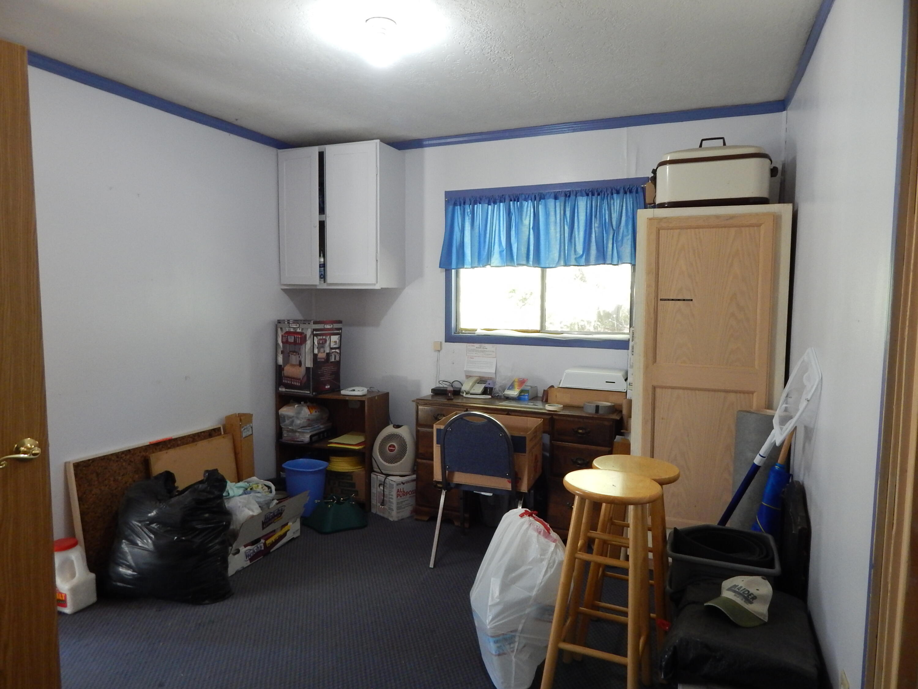358 M Lane Prospect, OR 97536 - Photo 12 of 18 358 Red Blanket (12)
