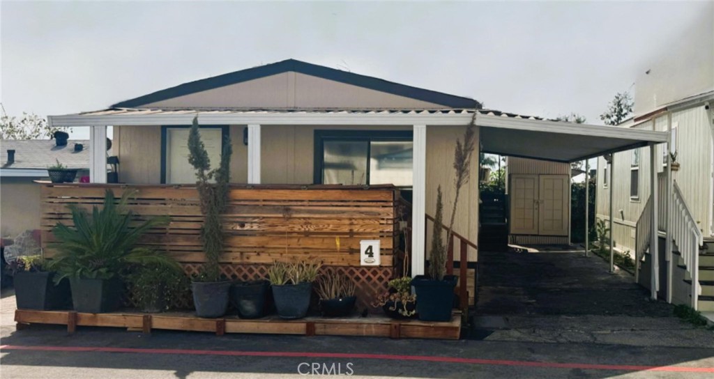 732 East Rte 66, Unit 4 Glendora, CA 91740 - Photo 1 of 11 Front of House