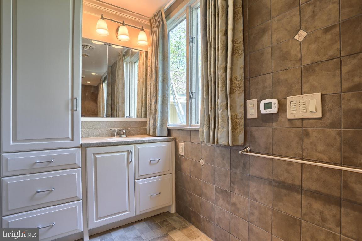 1807 Fieldcrest Road, Unit 125 Lebanon, PA 17042 - Photo 22 of 41 Gallery Image 22