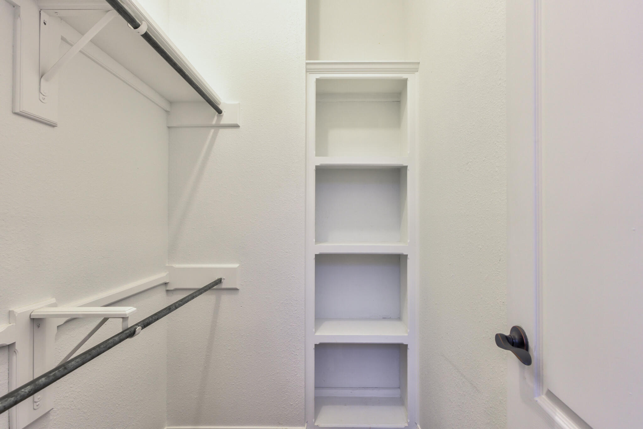 544 Highway 87 Wilson, TX 79381 - Photo 45 of 86 a close view of closet