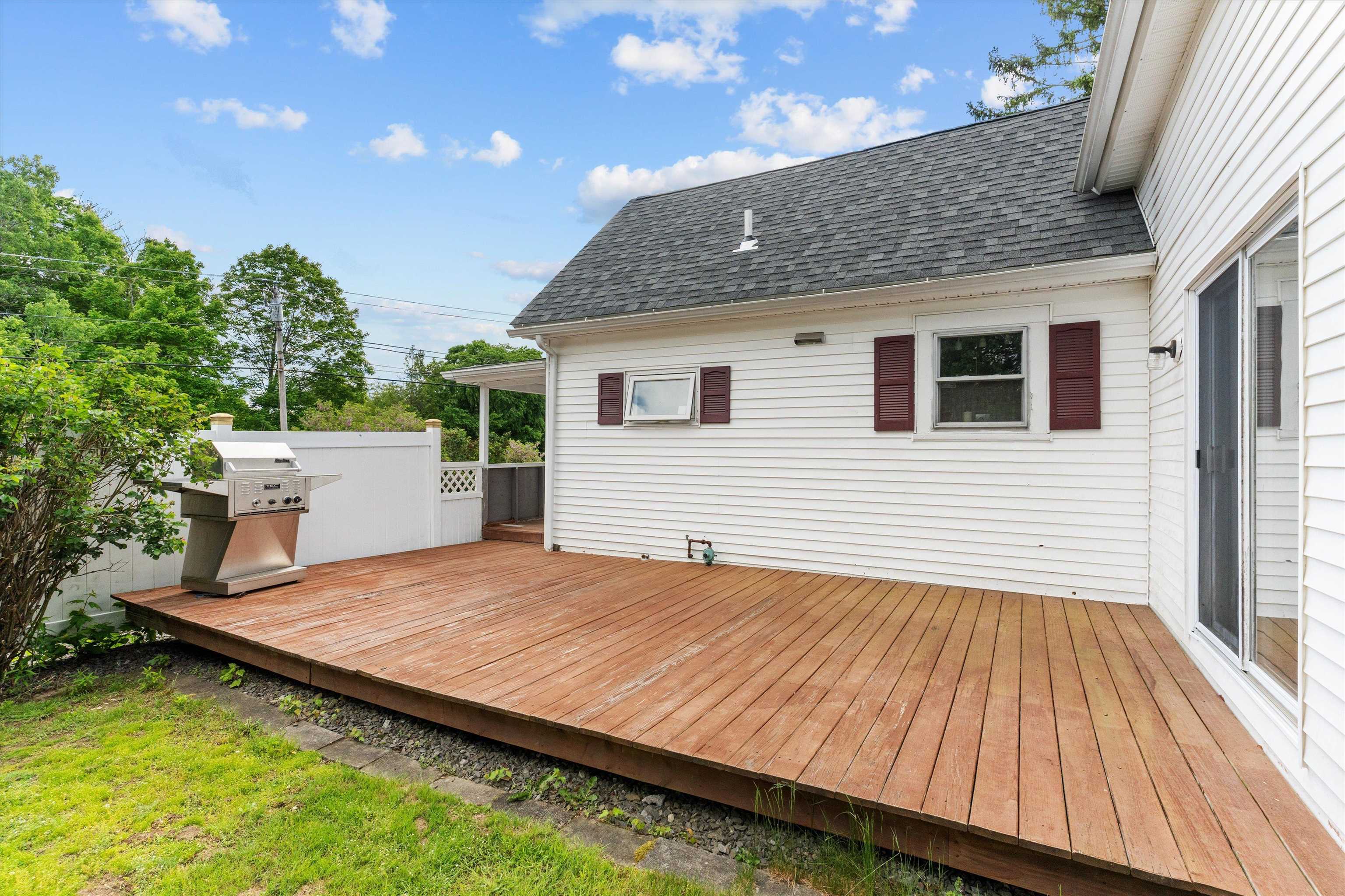 2 Brown Road Windham, NH 03087 - Photo 39 of 50