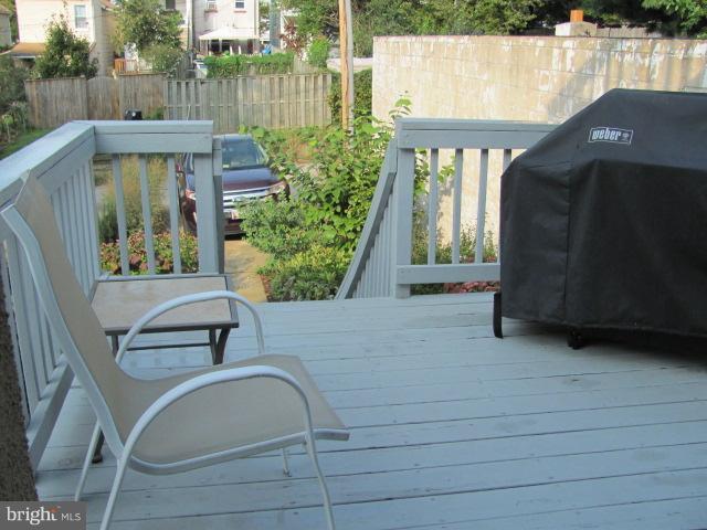 3630 Roland Avenue Baltimore, MD 21211 - Photo 22 of 30 Exterior (Rear)