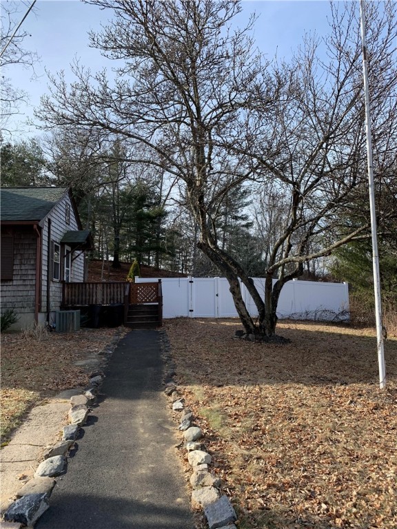 839 Sanderson Road Johnston, RI 02919 - Photo 4 of 14 Side Winter