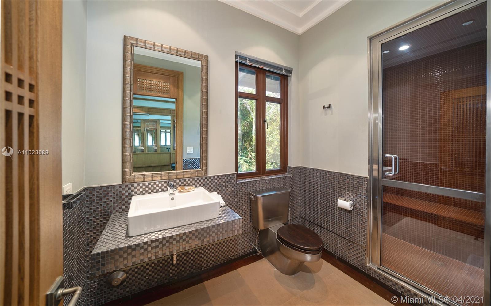 9 Harbor Point Key Biscayne, FL 33149 - Photo 26 of 33