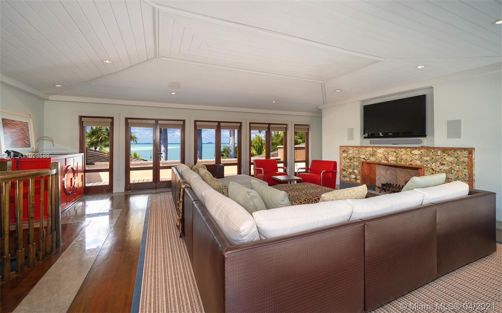 9 Harbor Point Key Biscayne, FL 33149 - Photo 30 of 33