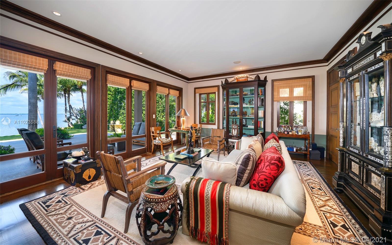 9 Harbor Point Key Biscayne, FL 33149 - Photo 8 of 33