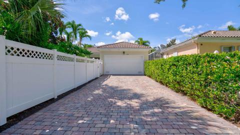 208 Florence Drive Jupiter, FL 33458 - Photo 55 of 58 68