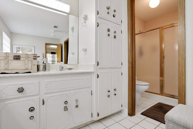 10237 Longview Drive West Foley, AL 36535 - Photo 14 of 28 Master Bathroom