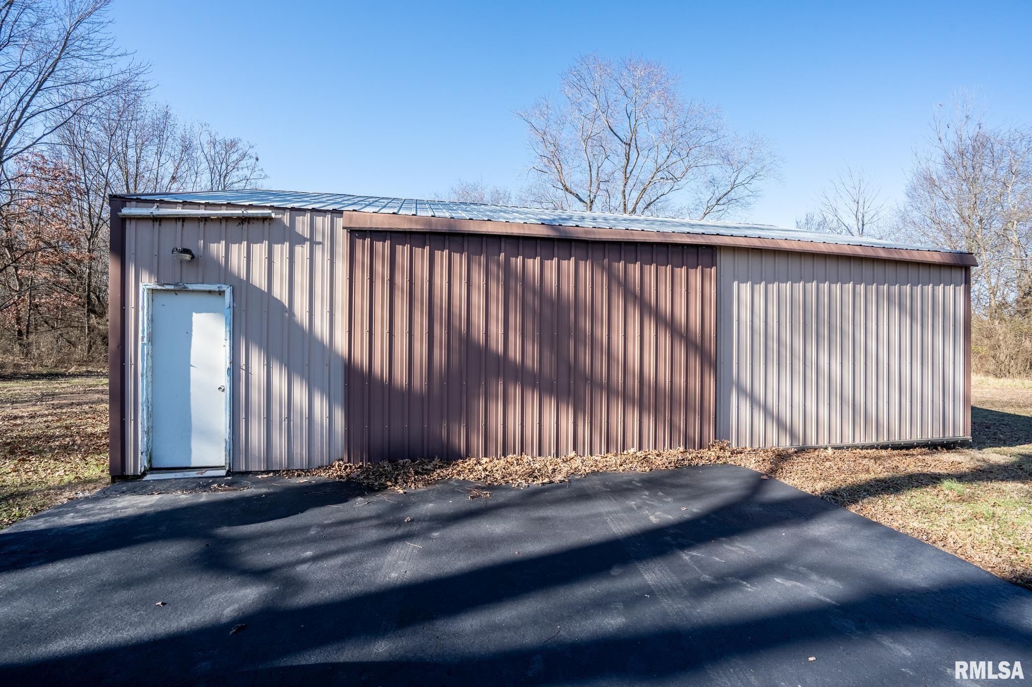 401 North Jenette Avenue Buckner, IL 62819 - Photo 34 of 53