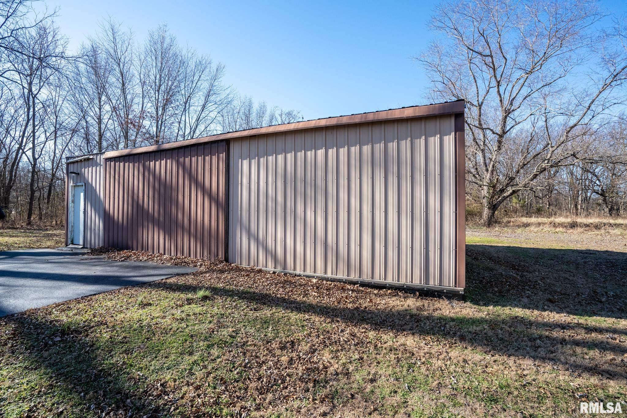 401 North Jenette Avenue Buckner, IL 62819 - Photo 35 of 53