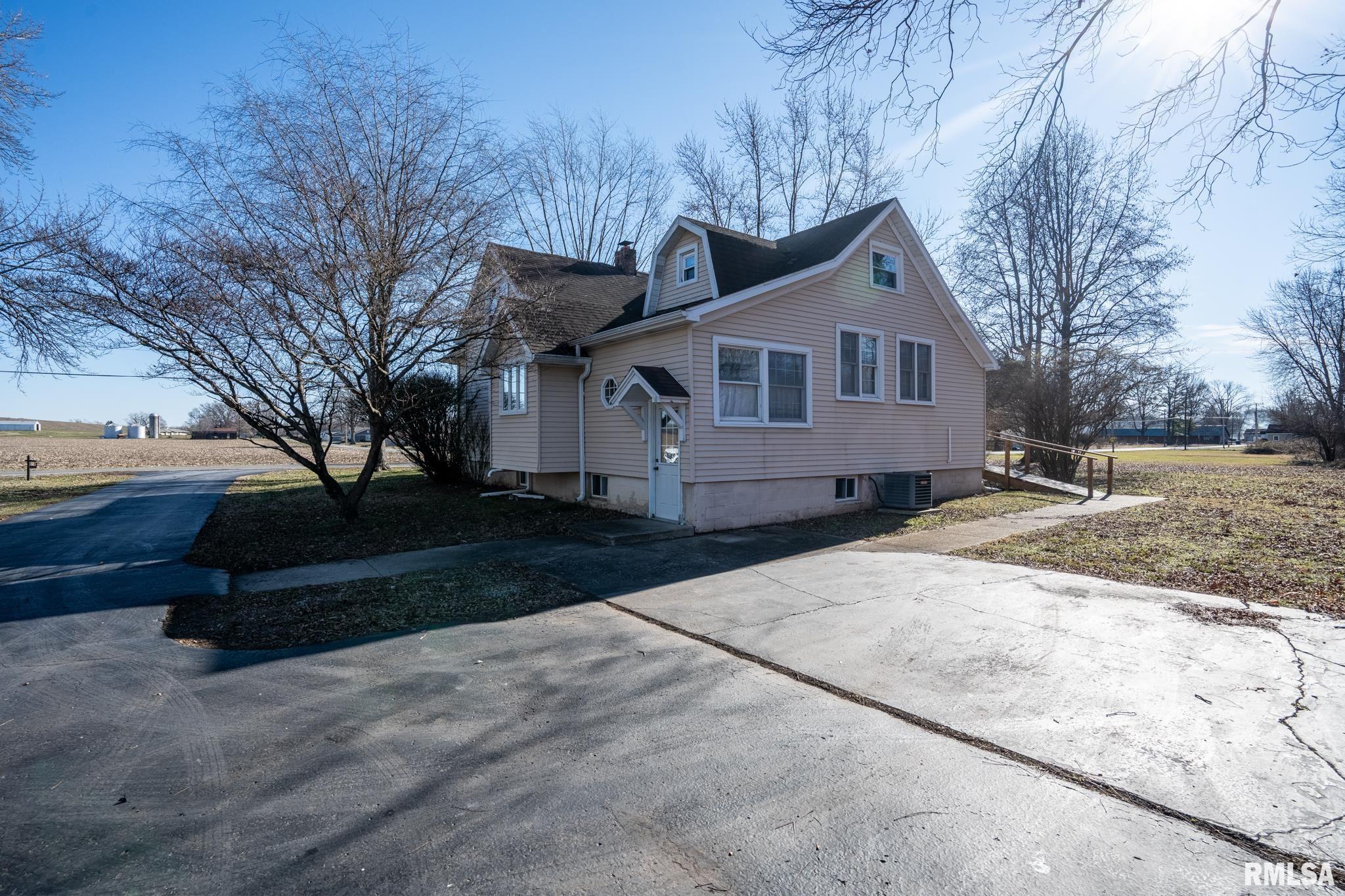 401 North Jenette Avenue Buckner, IL 62819 - Photo 36 of 53