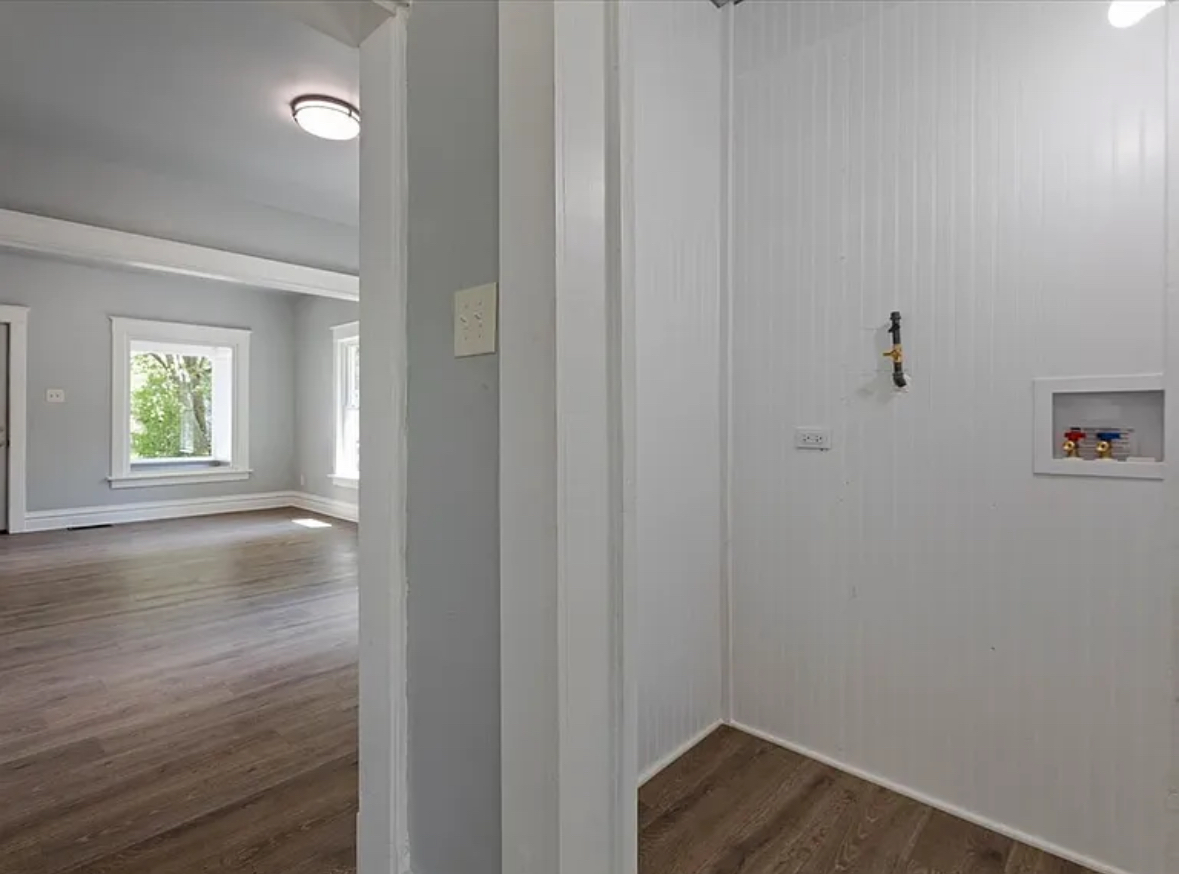 453 Water Street Joliet, IL 60436 - Photo 10 of 14 a view of empty room with closet and window