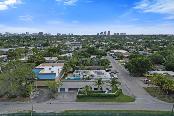 $2,000 | 2506 Northeast 16th Avenue, Wilton Manors, FL 33305