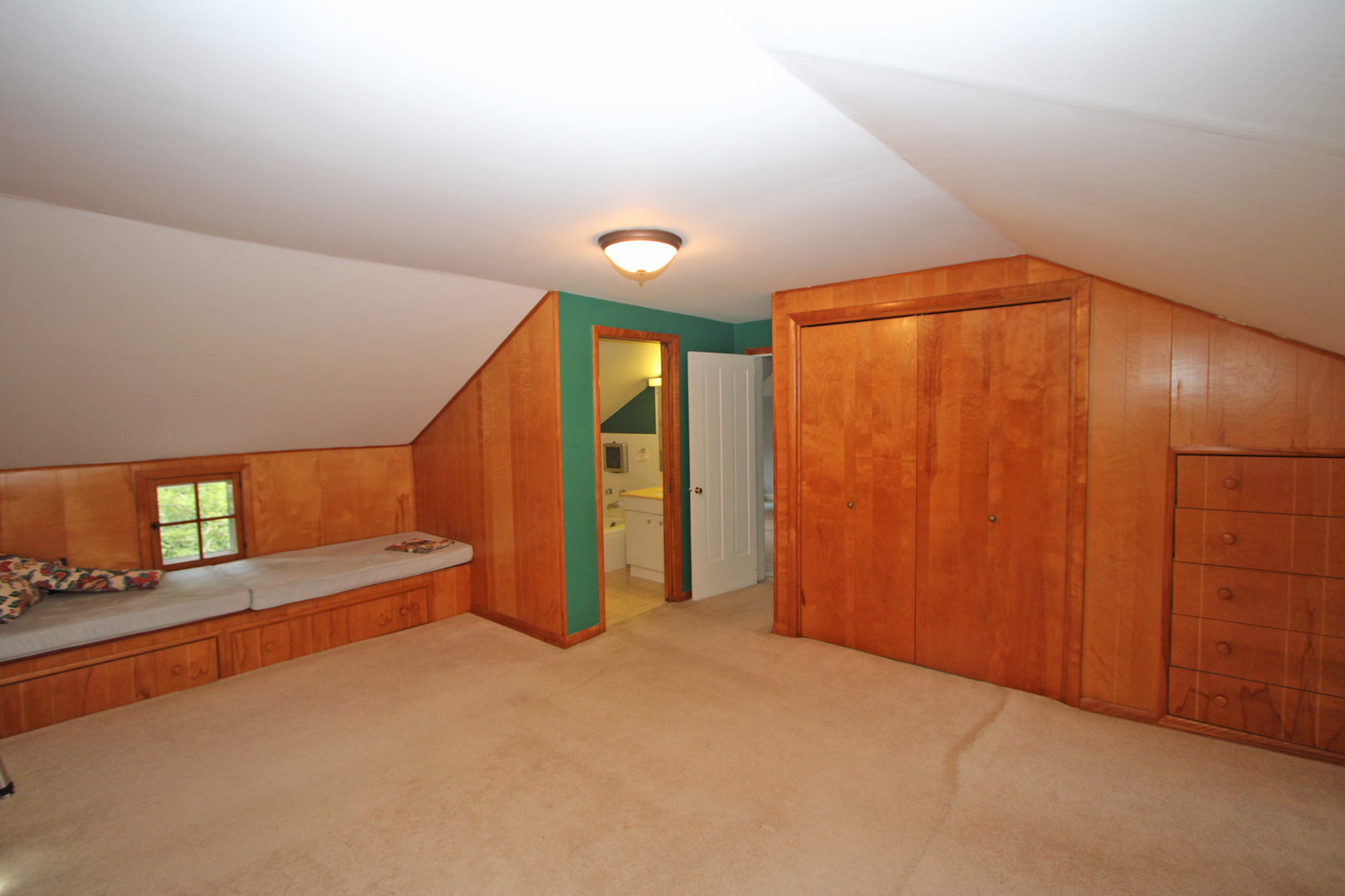 234 Deerpath Road Lake Zurich, IL 60047 - Photo 21 of 39