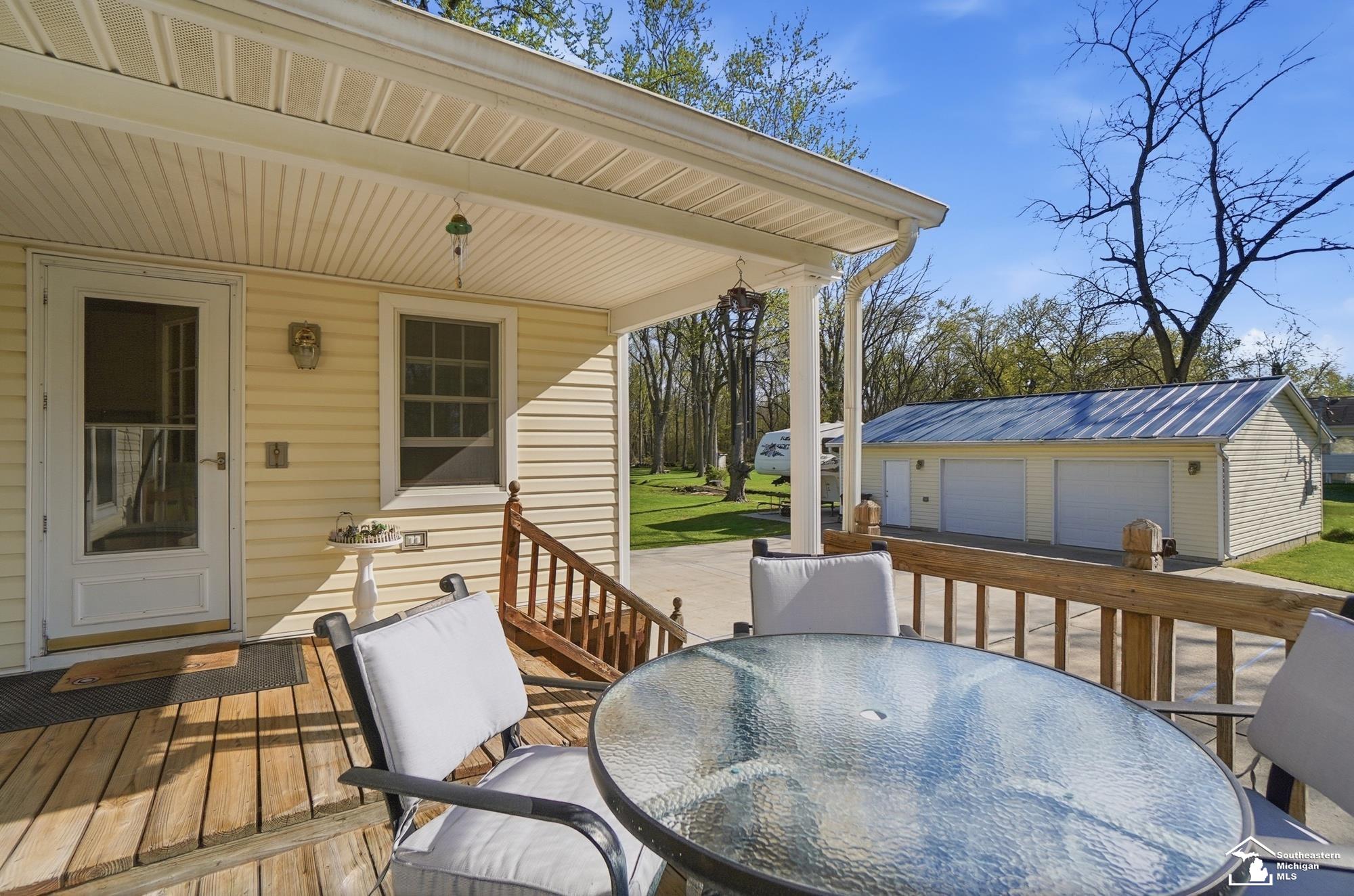 660 Pickard Road Temperance, MI 48182 - Photo 9 of 63