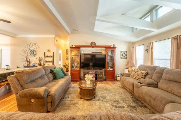 $350,000 | 2301 N Road, Laytonville, CA 95454