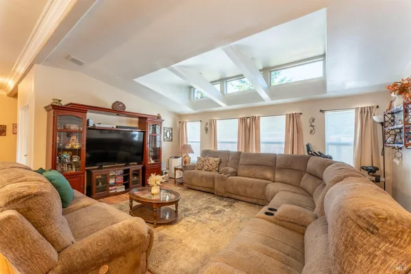 $350,000 | 2301 N Road, Laytonville, CA 95454