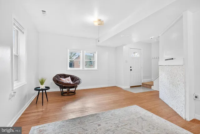 $1,900 | 1118 Sterling Avenue, Linwood, PA 19061