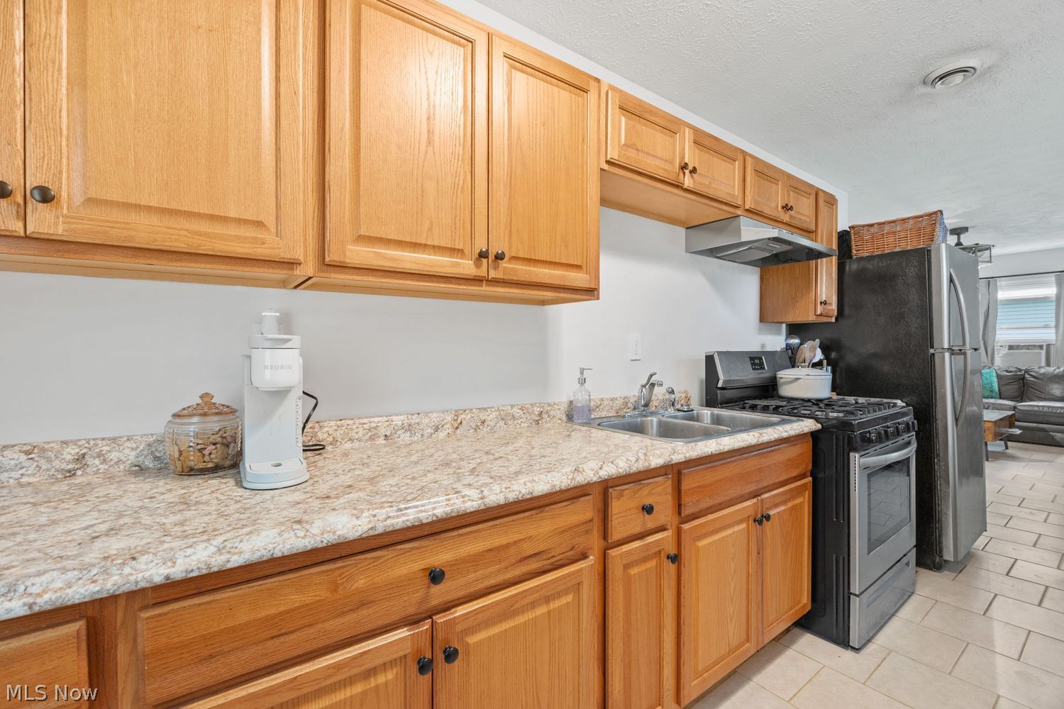 35325 W Road Grafton, OH 44044 - Photo 7 of 20