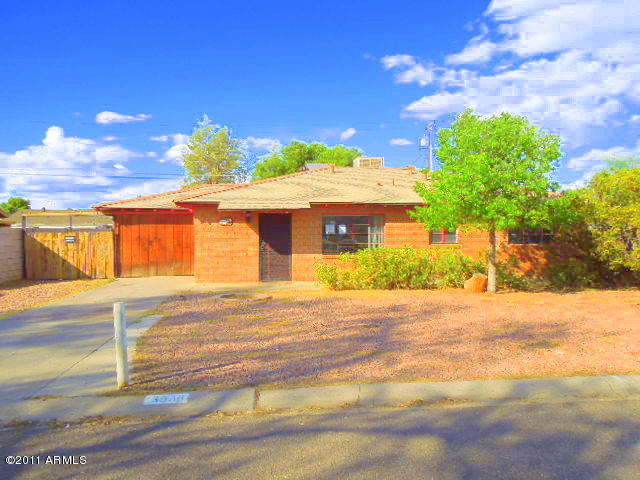 3938 West Bethany Home Road Phoenix, AZ 85019 - Photo 1 of 17 Front1
