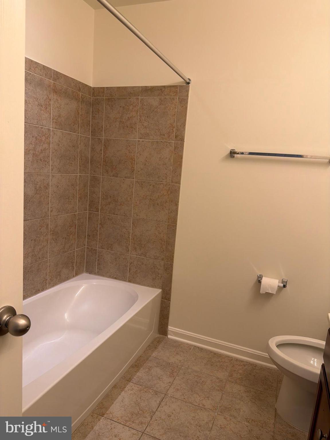 25646 Pleasant Valley Road Chantilly, VA 20152 - Photo 18 of 25