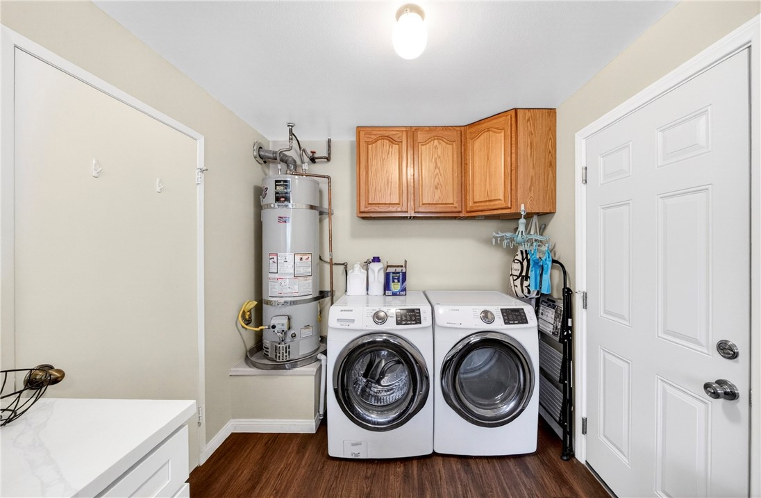820 Vía Zapata Riverside, CA 92507 - Photo 23 of 37