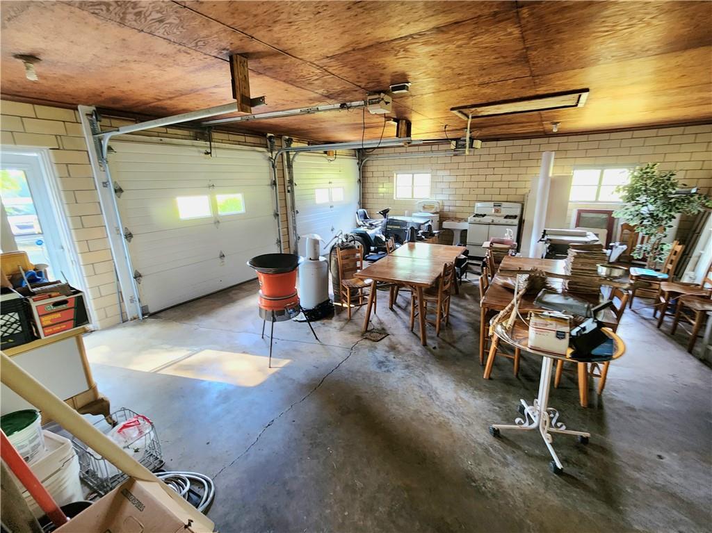 4114 Seneca Road Sharpsville, PA 16150 - Photo 26 of 31 Gallery Image 26